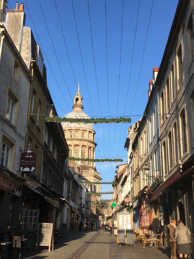 Au Jardin De La Basilique Apartment Boulogne-sur-Mer Luaran gambar